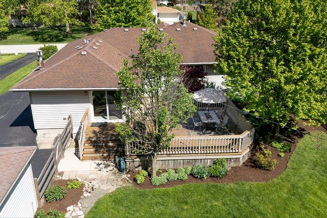 5324 Clover Drive, Lisle, IL 60532