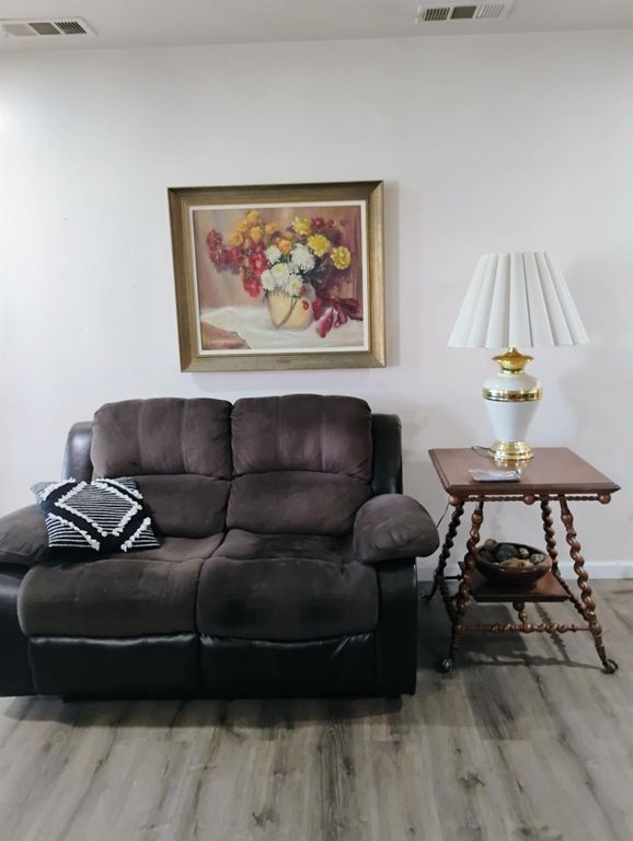 Image 7 of property listing at 1405 Orange Avenue, Chowchilla, CA 93610