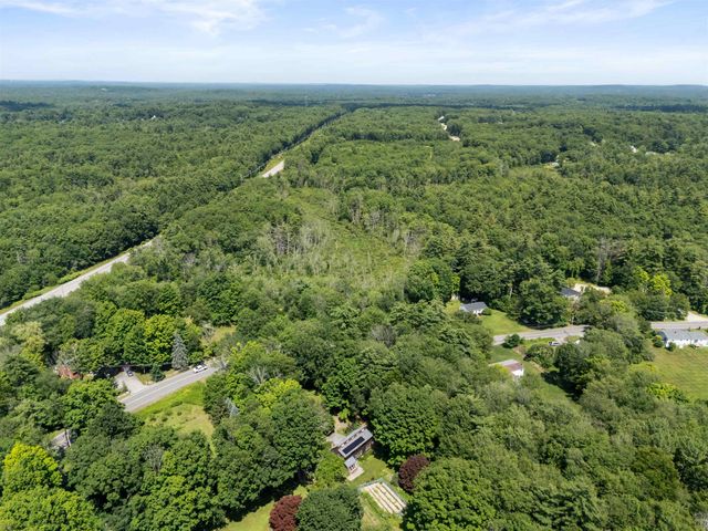 74 Hunt Road, Danville, NH 03819