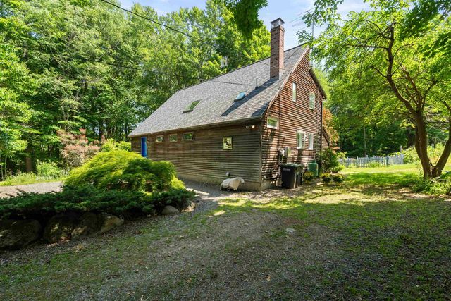 74 Hunt Road, Danville, NH 03819