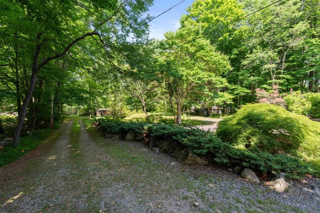 74 Hunt Road, Danville, NH 03819
