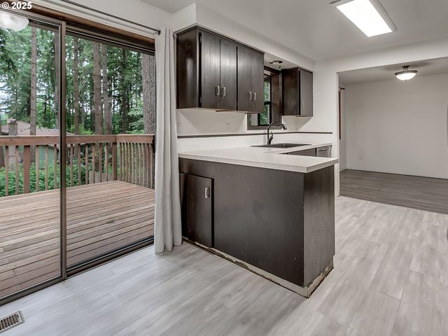 15135 S GREENTREE Dr, Oregon City, OR 97045