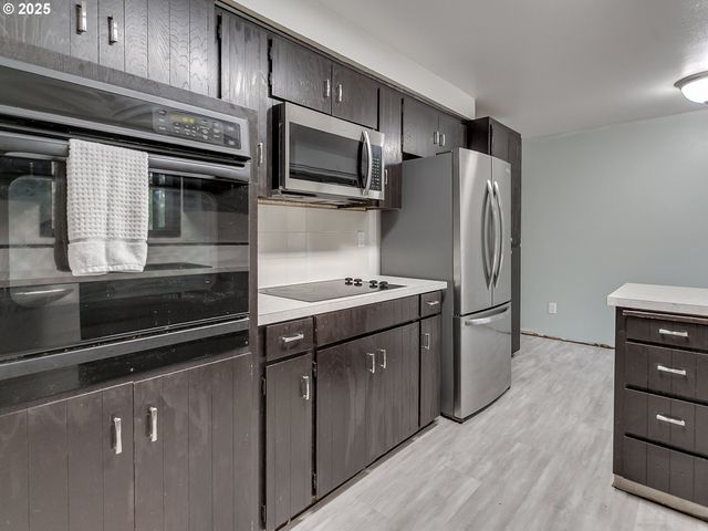15135 S GREENTREE Dr, Oregon City, OR 97045