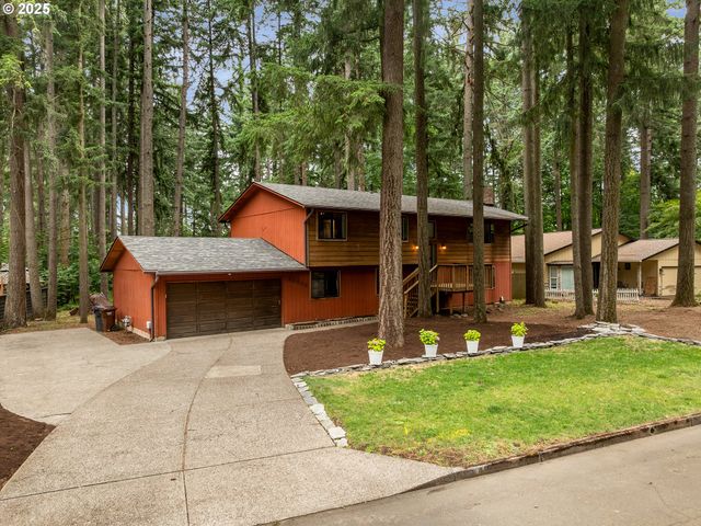 15135 S GREENTREE Dr, Oregon City, OR 97045