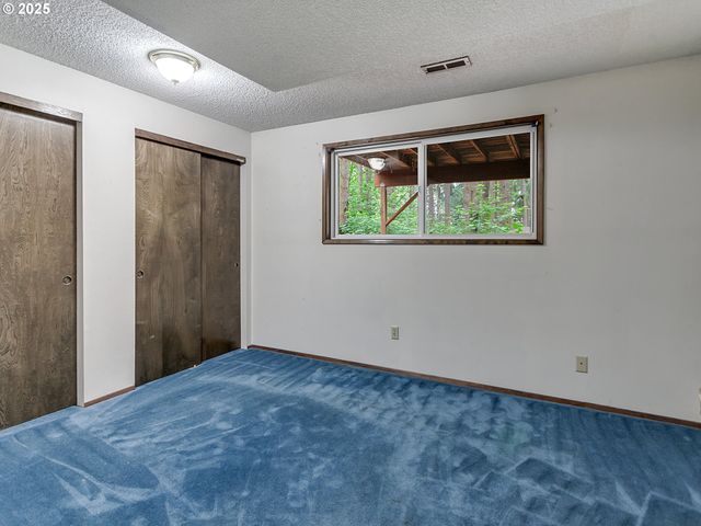 15135 S GREENTREE Dr, Oregon City, OR 97045