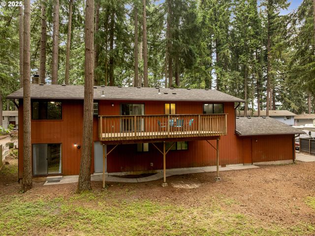 15135 S GREENTREE Dr, Oregon City, OR 97045