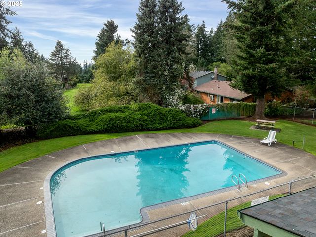 15135 S GREENTREE Dr, Oregon City, OR 97045