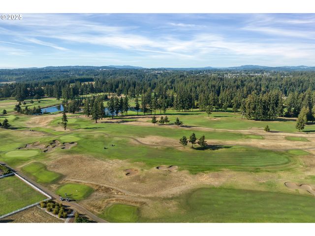 15135 S GREENTREE Dr, Oregon City, OR 97045