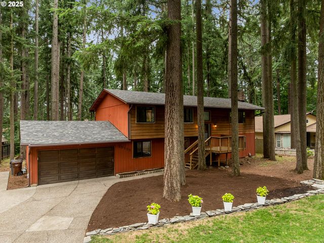 15135 S GREENTREE Dr, Oregon City, OR 97045