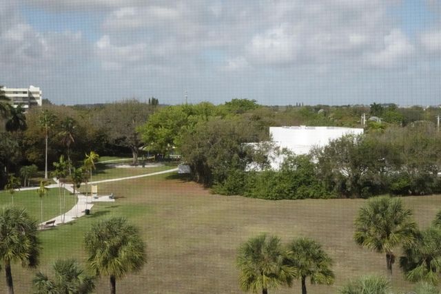 4200 Inverrary Boulevard 3516, Lauderhill, FL 33319