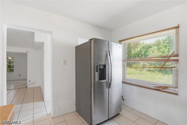 78 Victoria DR, North Fort Myers, FL 33917