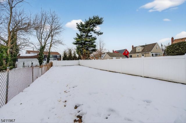 144 Major St, Clifton City, NJ 07012