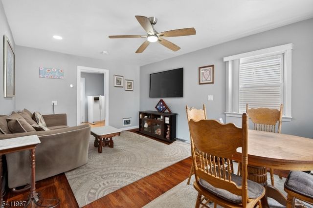 144 Major St, Clifton City, NJ 07012