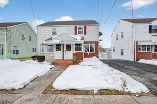 144 Major St, Clifton City, NJ 07012