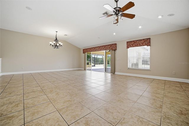 4141 COUNTY ROAD 121D, Wildwood, FL 34785