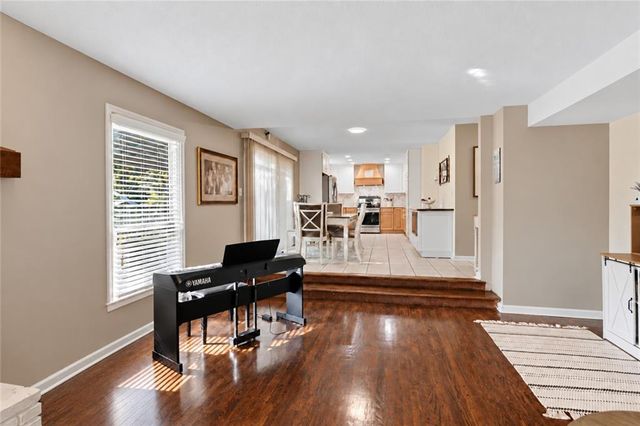 12408 Monroe Avenue, Grandview, MO 64030