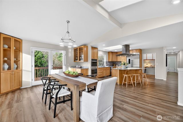 6730 NE 202nd Street, Kenmore, WA 98028