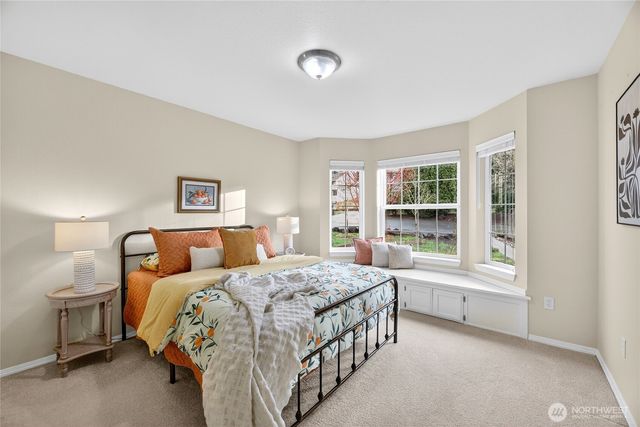 6730 NE 202nd Street, Kenmore, WA 98028