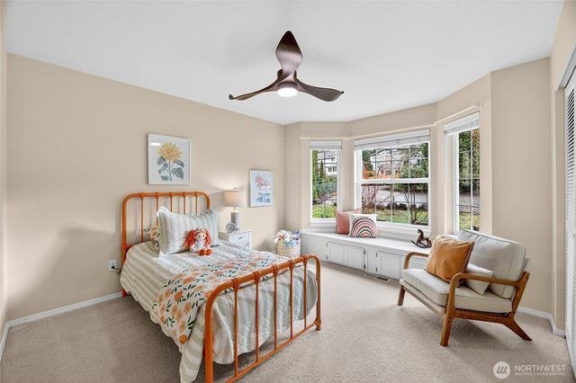 6730 NE 202nd Street, Kenmore, WA 98028