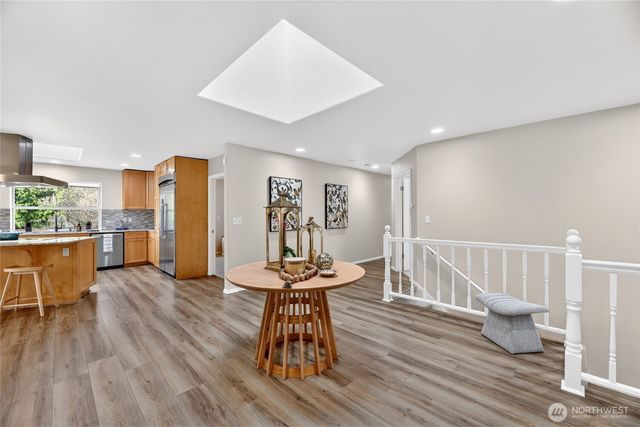 6730 NE 202nd Street, Kenmore, WA 98028