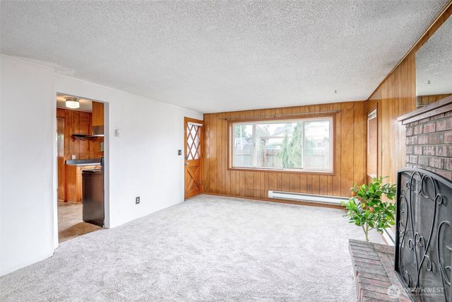 1627 120th Street S, Tacoma, WA 98444