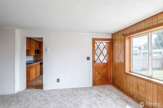 1627 120th Street S, Tacoma, WA 98444
