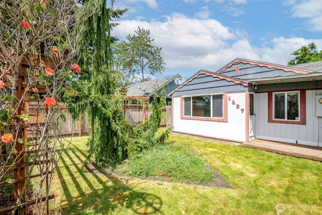 1627 120th Street S, Tacoma, WA 98444