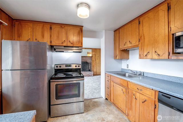 1627 120th Street S, Tacoma, WA 98444