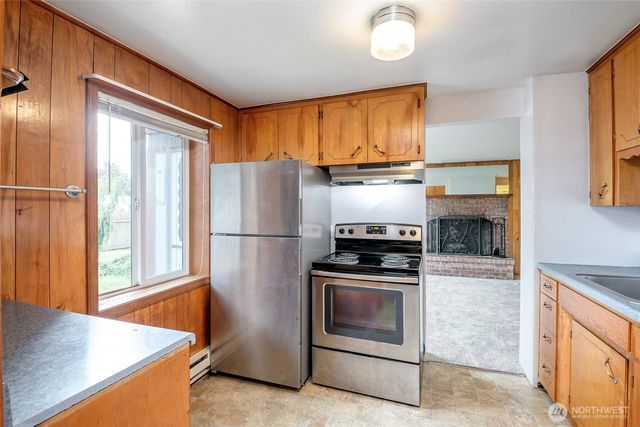 1627 120th Street S, Tacoma, WA 98444