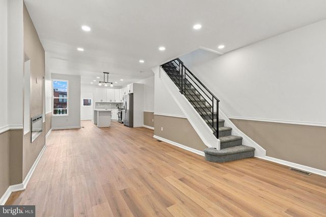 1934 W GODFREY AVE, Philadelphia, PA 19141
