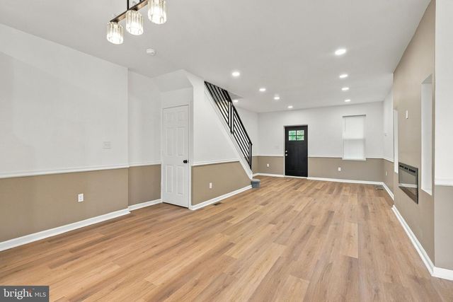 1934 W GODFREY AVE, Philadelphia, PA 19141