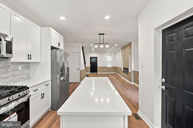 1934 W GODFREY AVE, Philadelphia, PA 19141