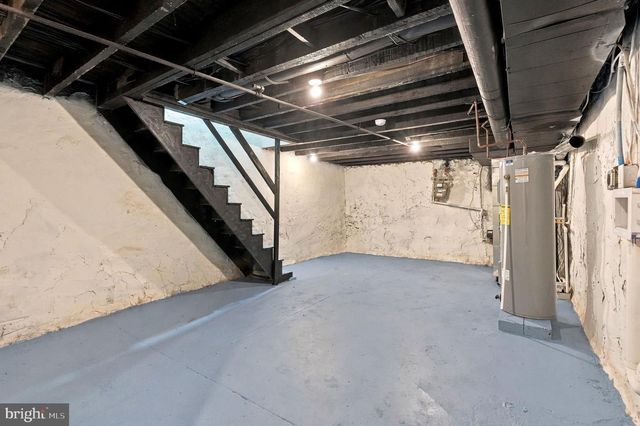 1934 W GODFREY AVE, Philadelphia, PA 19141