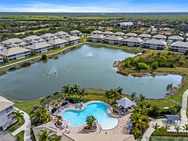 196 Indies DR E 101, Naples, FL 34114