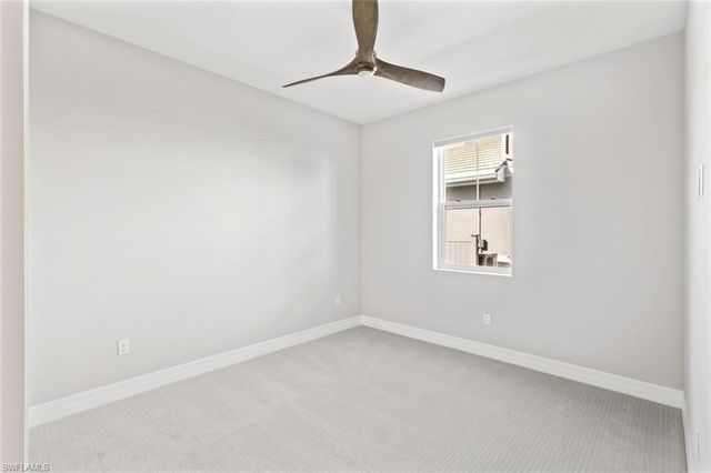 196 Indies DR E 101, Naples, FL 34114