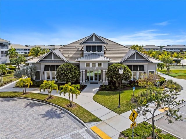 196 Indies DR E 101, Naples, FL 34114