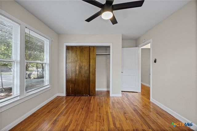 933 Haynes Street, San Marcos, TX 78666