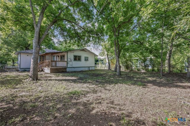 933 Haynes Street, San Marcos, TX 78666