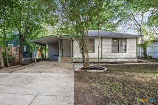 933 Haynes Street, San Marcos, TX 78666