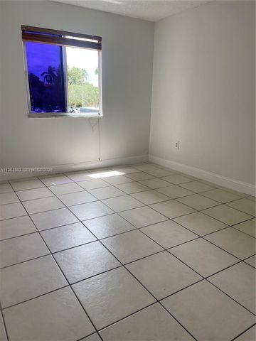 15221 SW 80th St 205, Miami, FL 33193