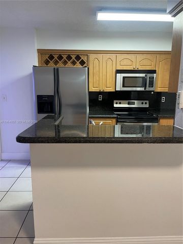 15221 SW 80th St 205, Miami, FL 33193