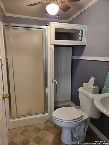 206 Commerce, Pettus, TX 78146