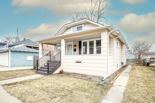 909 Arthur AVENUE, Racine, WI 53405