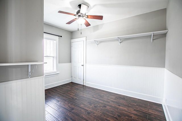 909 Arthur AVENUE, Racine, WI 53405