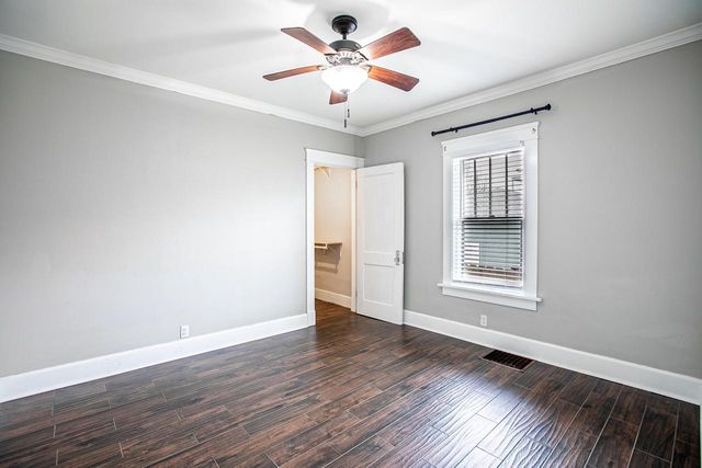 909 Arthur AVENUE, Racine, WI 53405