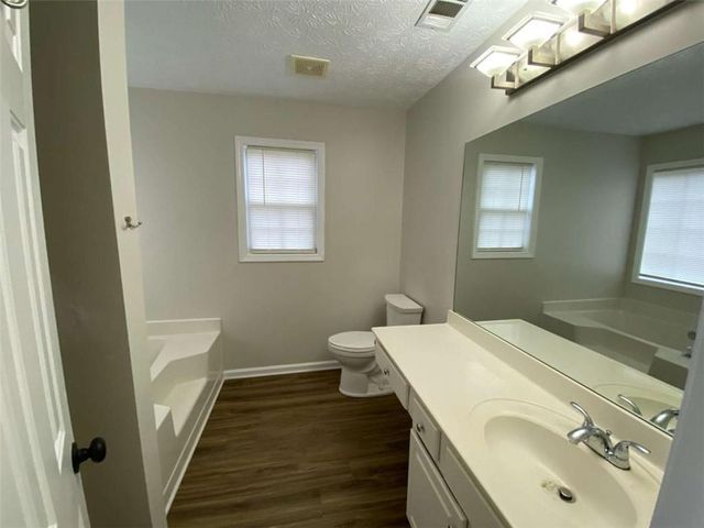 4343 Grey Park Drive, Buford, GA 30519