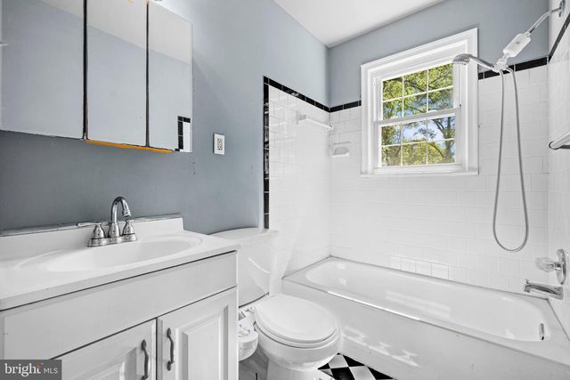 8803 63RD AVE, College Park, MD 20740