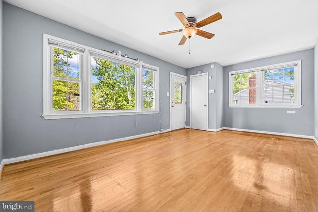 8803 63RD AVE, College Park, MD 20740