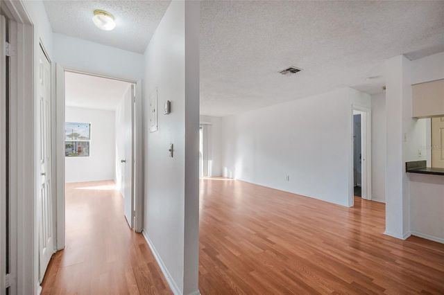 646 KENWICK CIRCLE 204, Casselberry, FL 32707