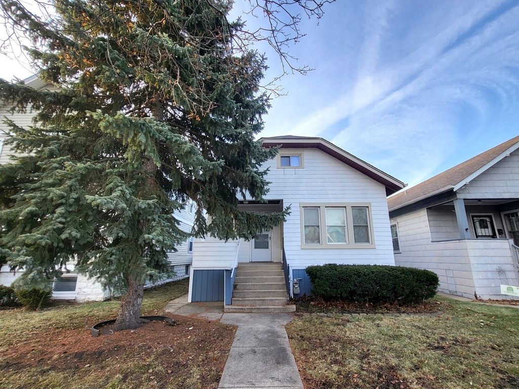 4820 N Kentucky Avenue, Chicago, IL 60630